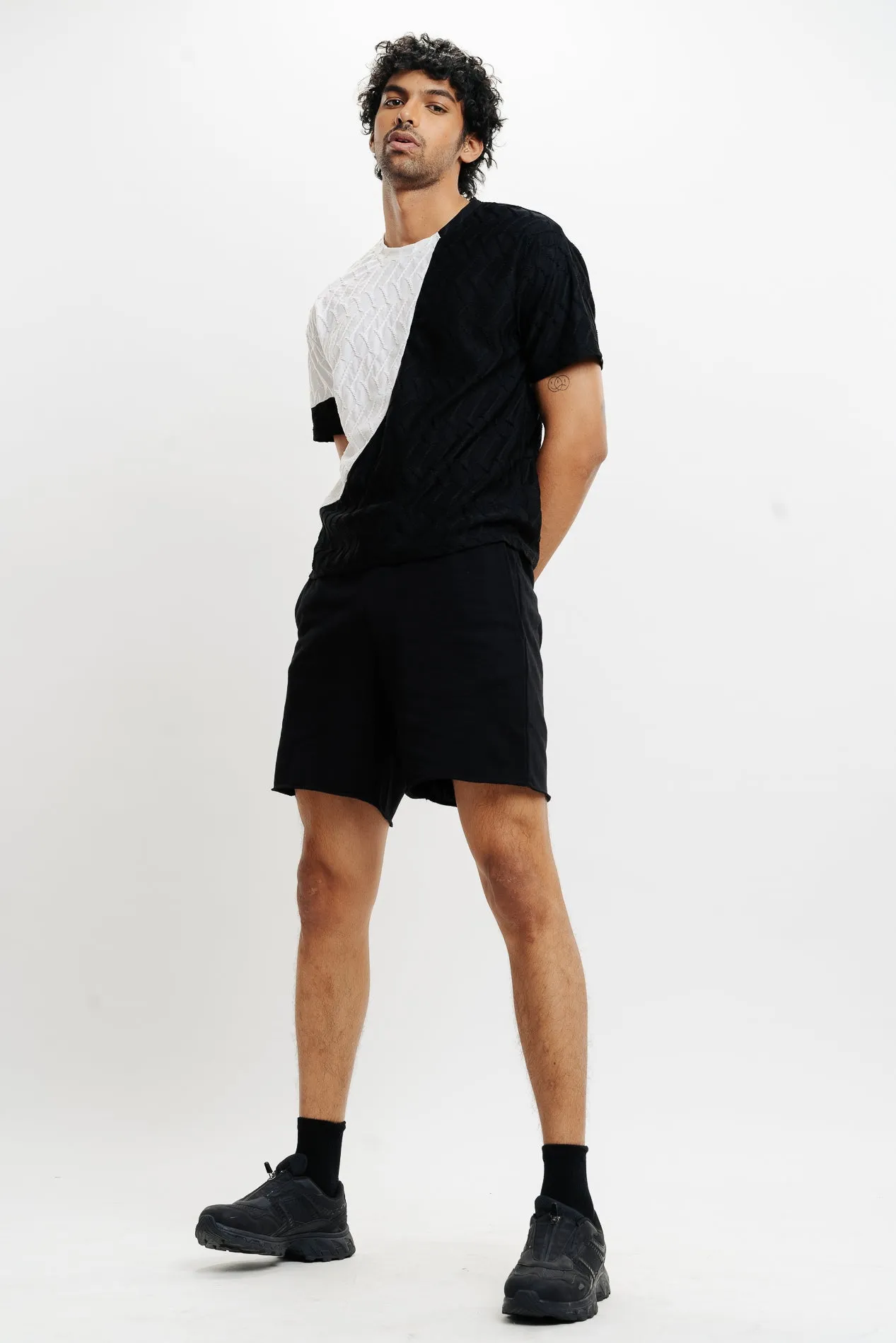 Men's Black White Textured T-Shirt